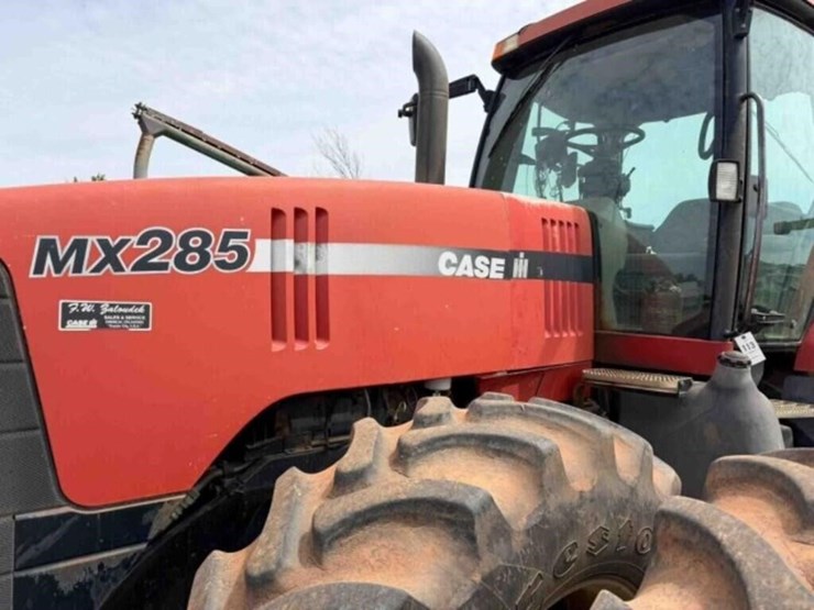 case-mx285-tractor-image-7