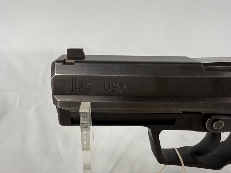 #36-•-heddert-koch-hk-usp-40-s&w-pistol-22-11203-image-4