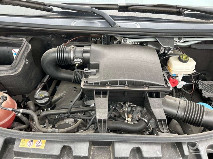 2021-mercedes-benz-sprinter-4500-image-9