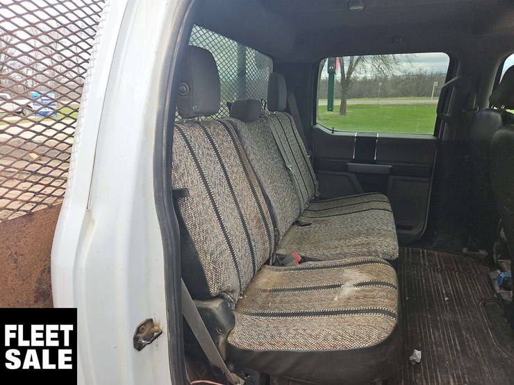 2017-ford-f550-image-33