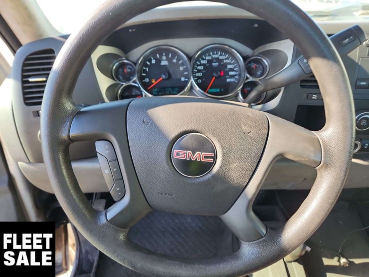 2012-gmc-sierra-2500hd-image-16