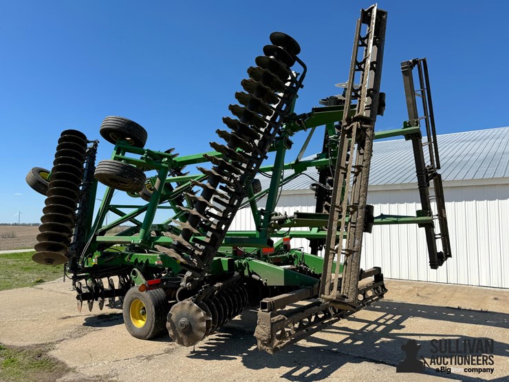 2019-john-deere-2623vt-image-7