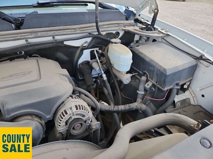 2008-gmc-sierra-3500hd-image-26