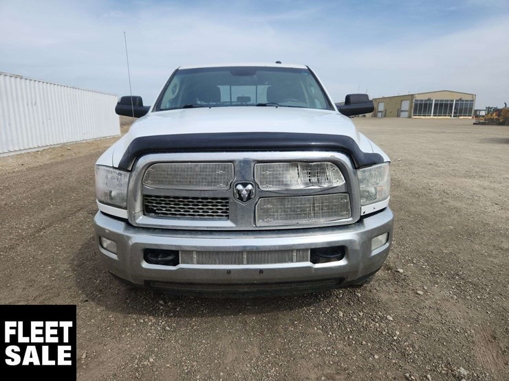 2013-dodge-2500-image-9
