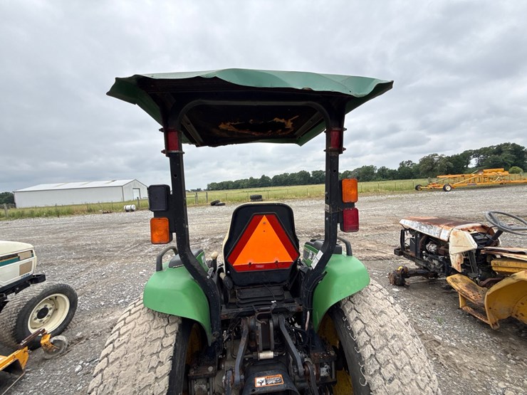 john-deere-4310-image-9