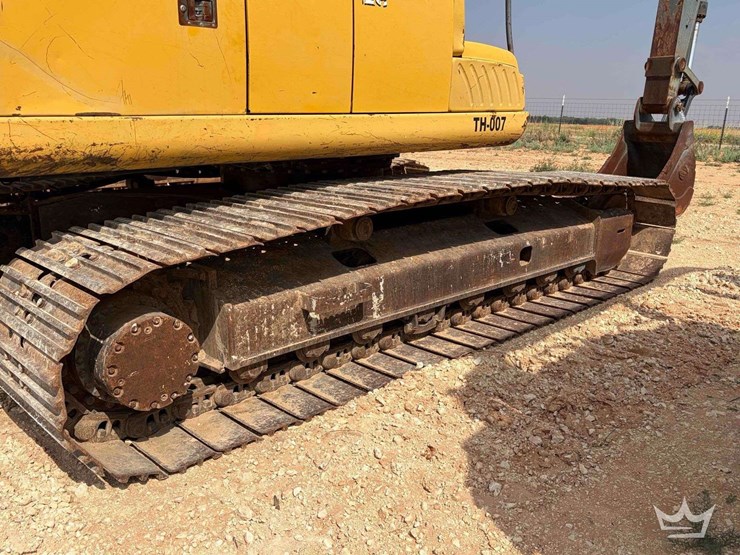 2007-deere-200d-lc-image-30