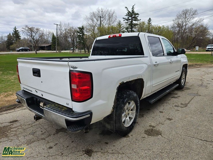 2015-chevrolet-silverado-1500-image-3