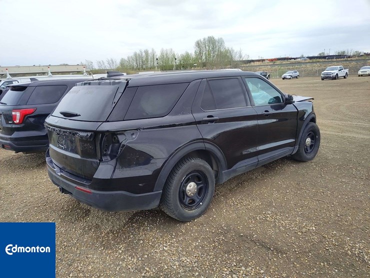 2025-ford-explorer-image-3
