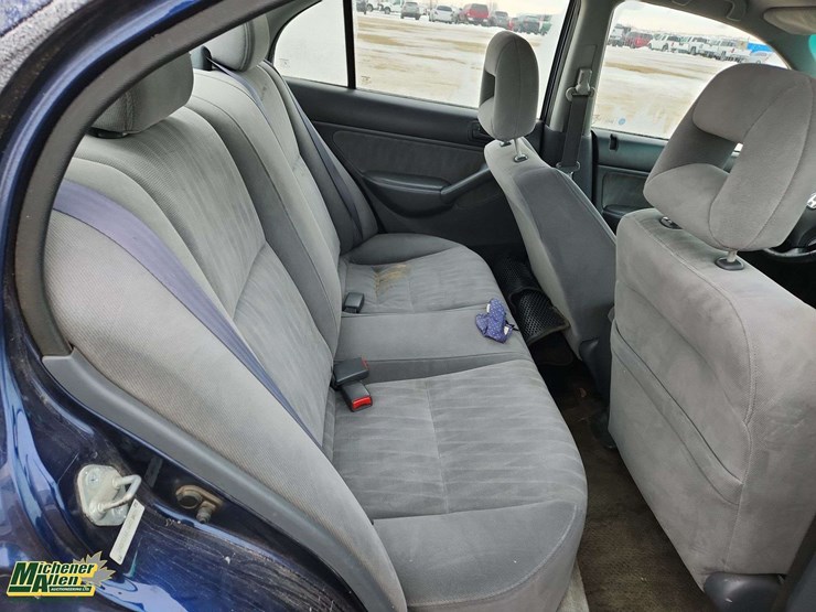 2004-honda-civic-image-19