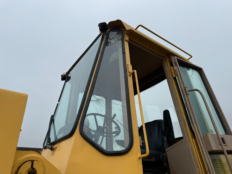 deere-544e-image-38