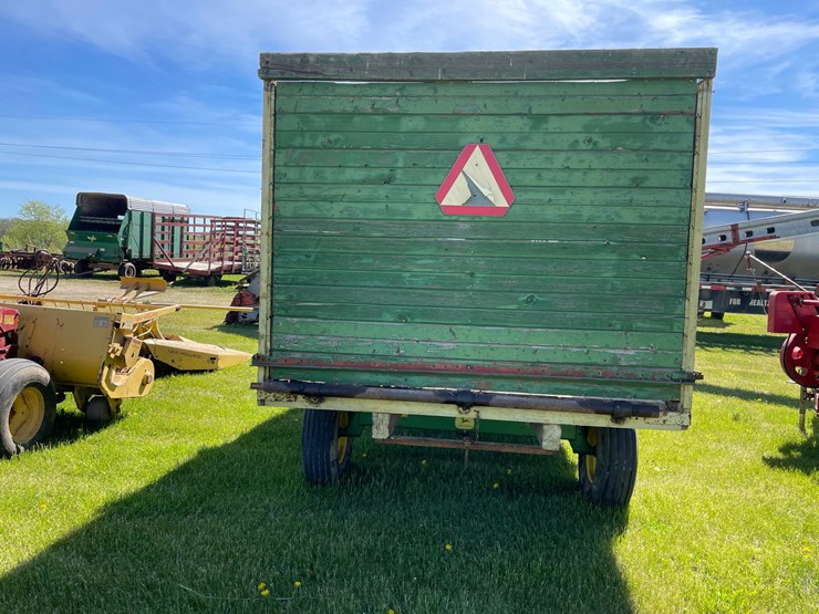 deere-tires-image-6