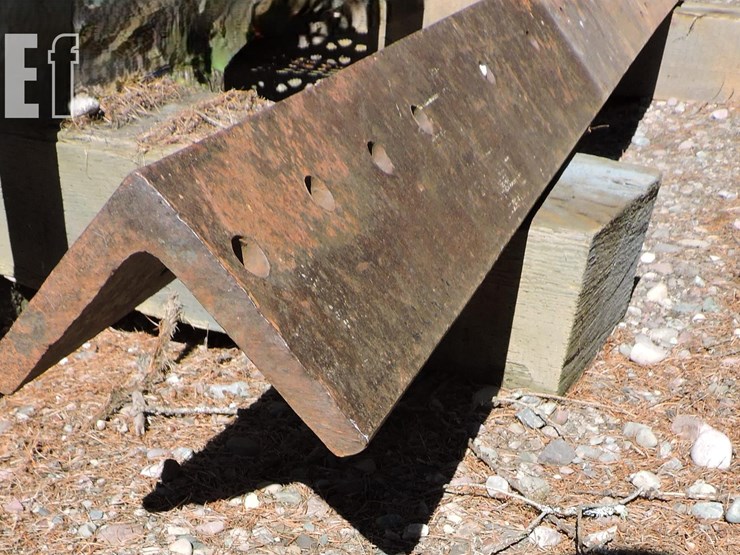 angle-iron,-(1)-piece-¾”-x-6”-x-6”-x-9’-image-2