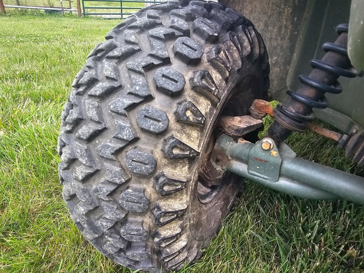 john-deere-gator-image-36