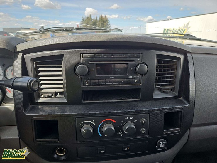 2008-dodge-ram-2500-image-19