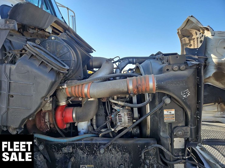 2015-kenworth-t370-image-22