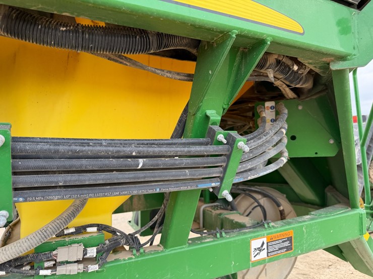 john-deere-1890-image-136