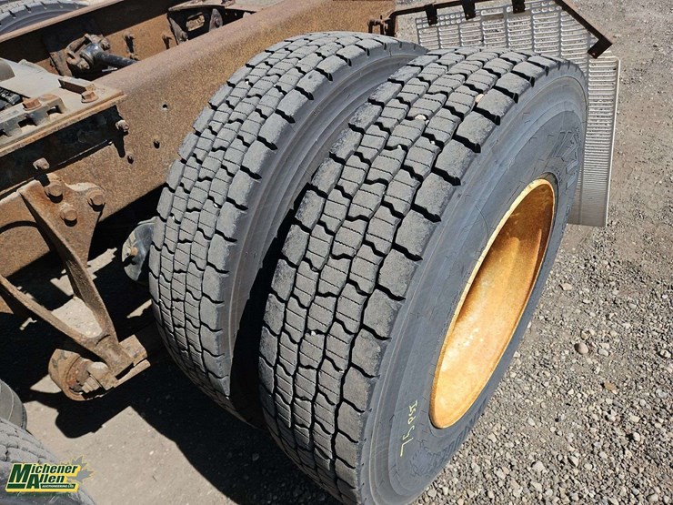 2004-international-transtar-8600-image-22