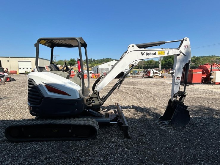 2019-bobcat-e35-image-5