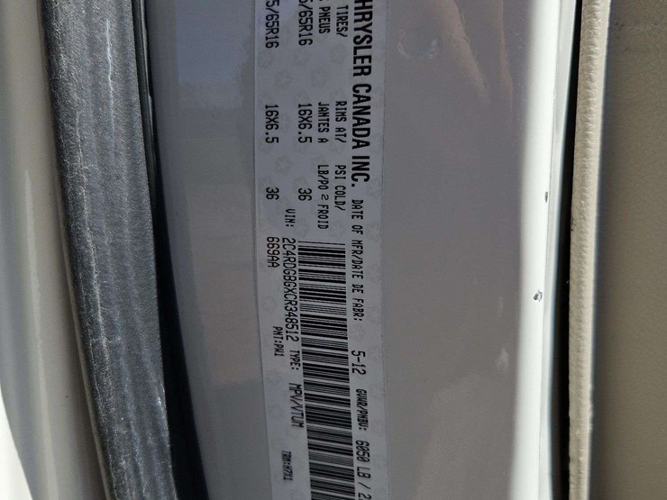 2012-dodge-grand-caravan-se-image-37