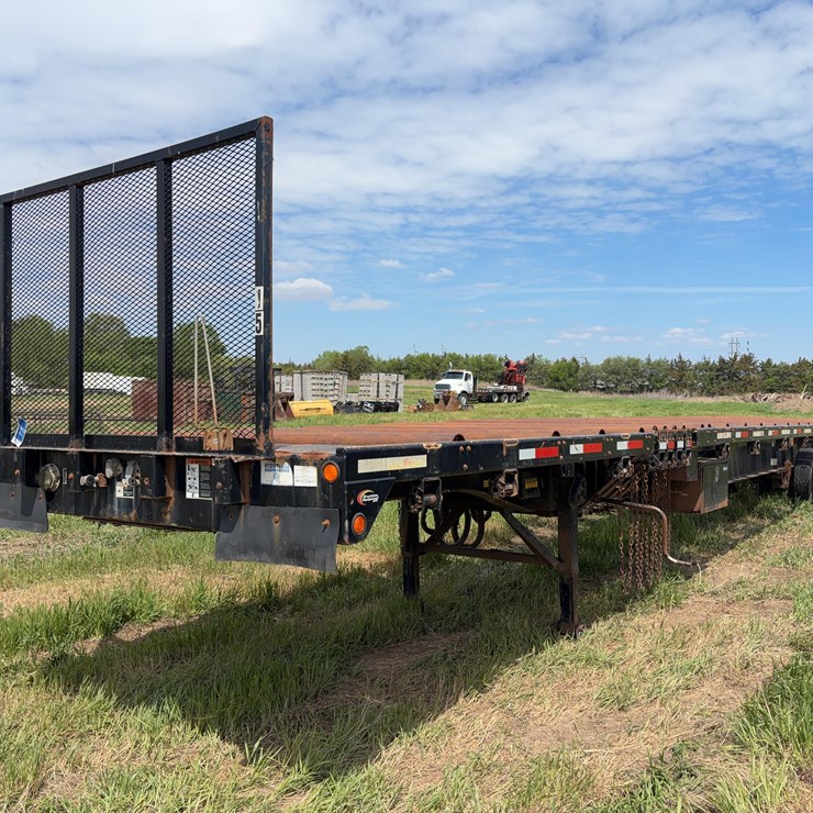 2015 Precision Truss Extendable Trailer