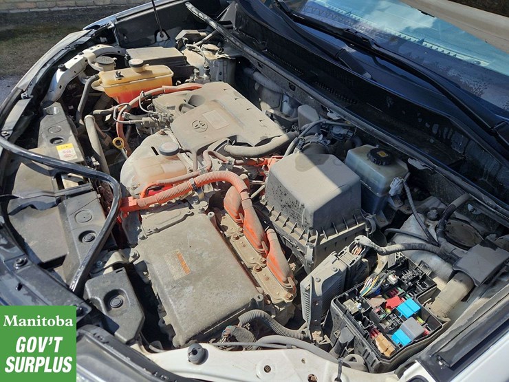 2017-toyota-rav4-image-15