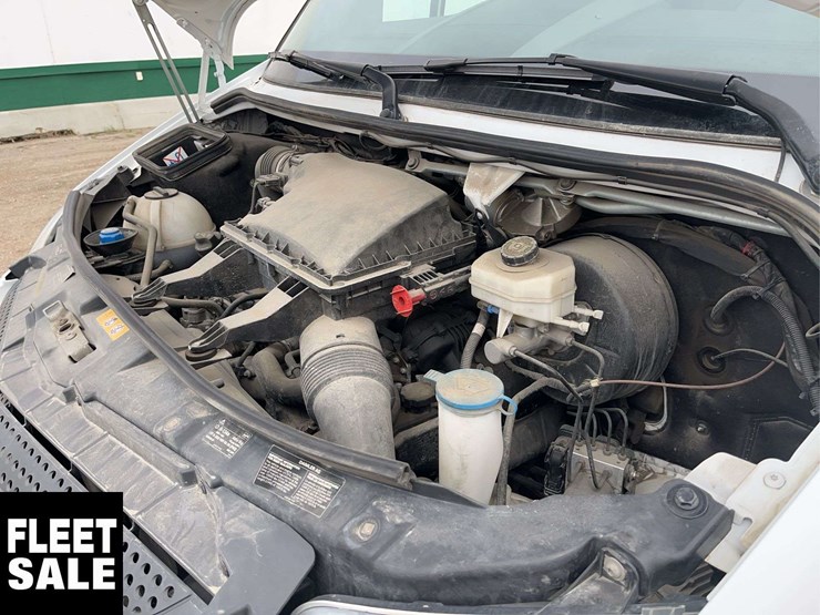 2018-mercedes-benz-sprinter-3500-image-26