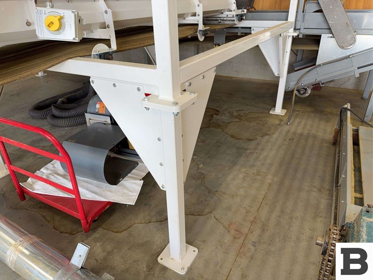 custom-hemp-screening-machine-image-11