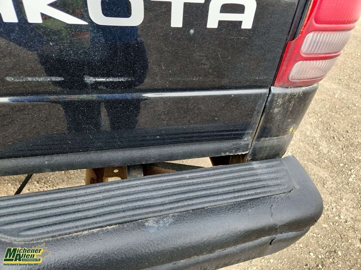 2003-dodge-dakota-image-38