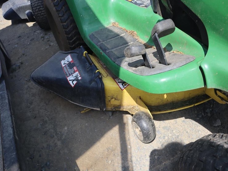 john-deere-lt150-image-12
