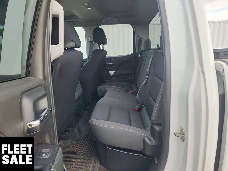2015-chevrolet-silverado-1500-image-8