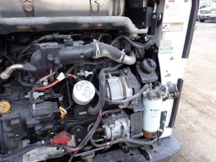 2021-bobcat-t770-image-43