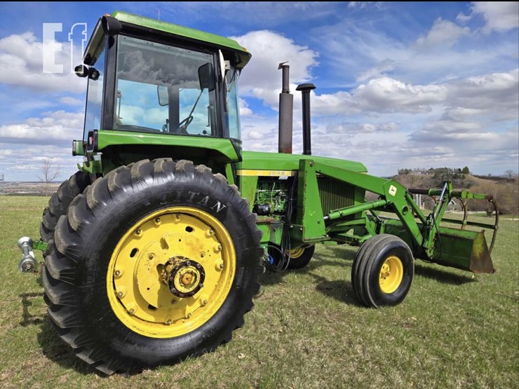 1975-john-deere-4430-image-3