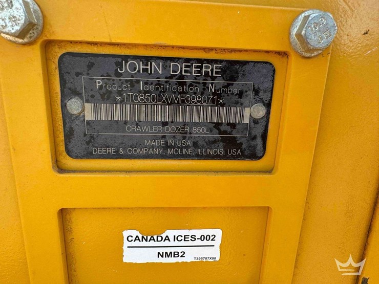 2021-deere-850l-wlt-image-10