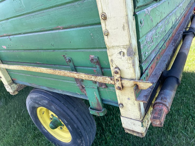 deere-tires-image-11