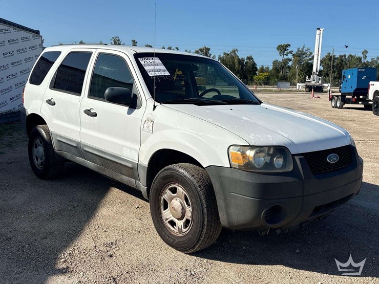 2007-ford-escape-image-2