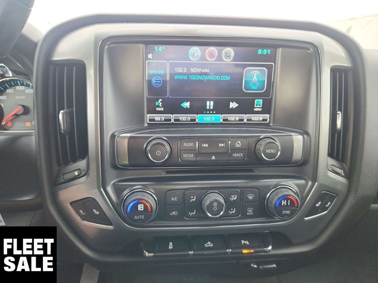 2015-chevrolet-silverado-1500-image-21
