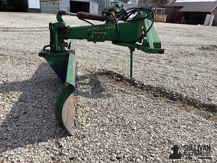 john-deere-115-image-4