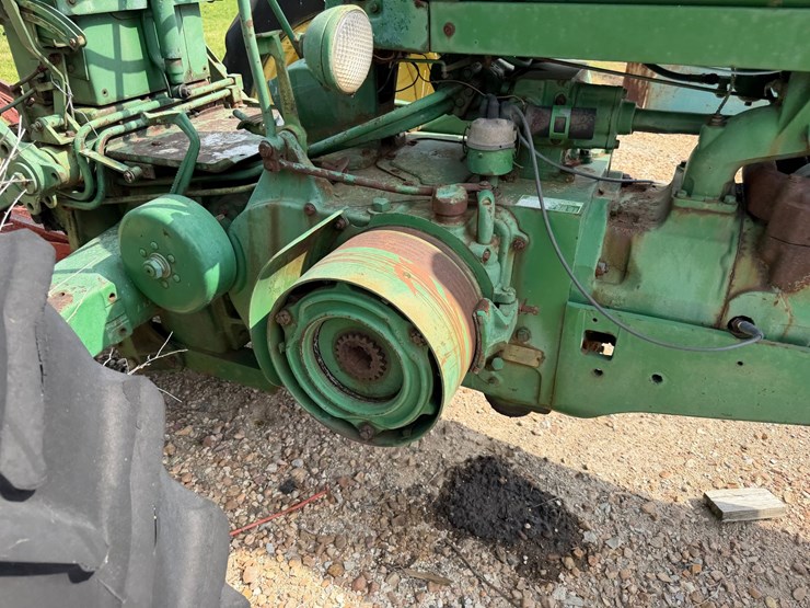 1957-john-deere-620-image-34