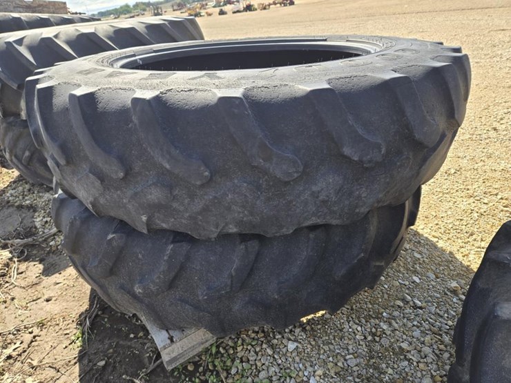 #506-•-(2)-firestone-380/85r34-tractor-tires-image-6