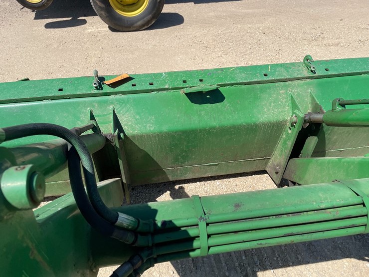 john-deere-148-image-12