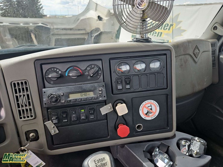 2012-international-transtar-8600-image-30