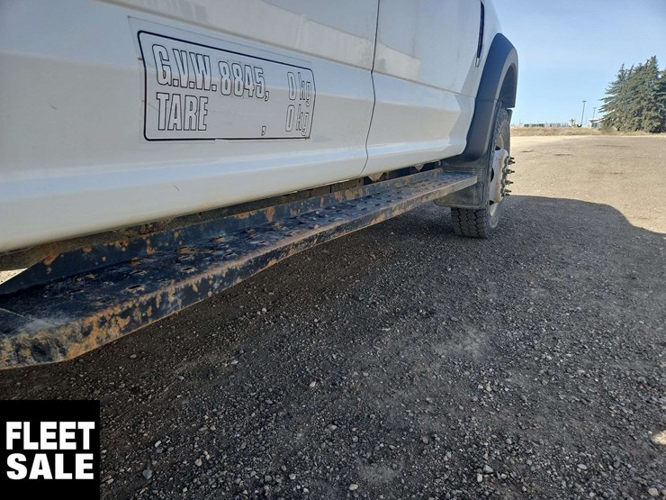 2017-ford-f550-image-23