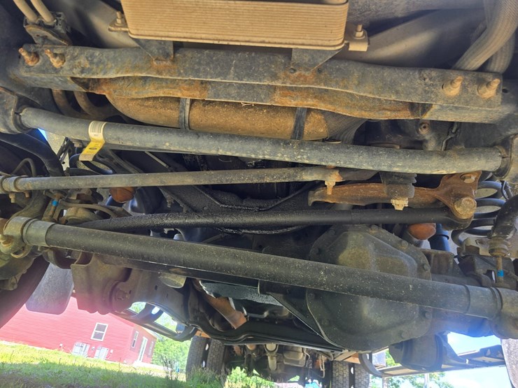 2017-ford-f550-image-31