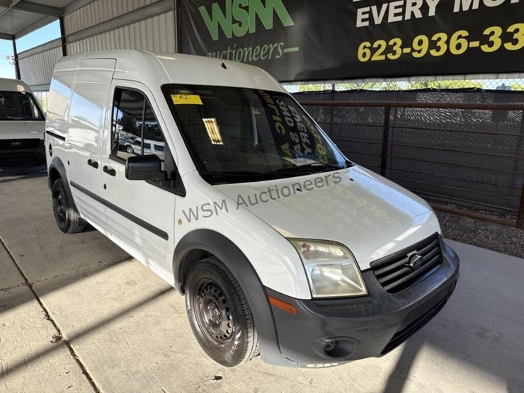 2011-ford-transit-connect-image-2