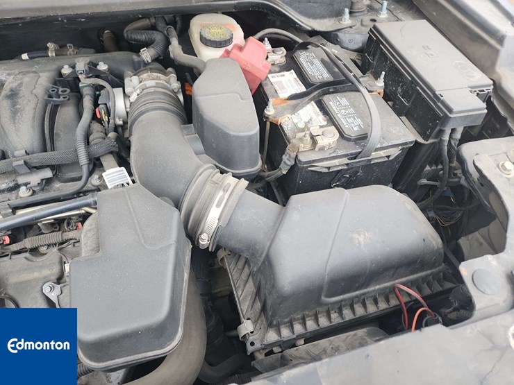 2018-ford-explorer-image-27