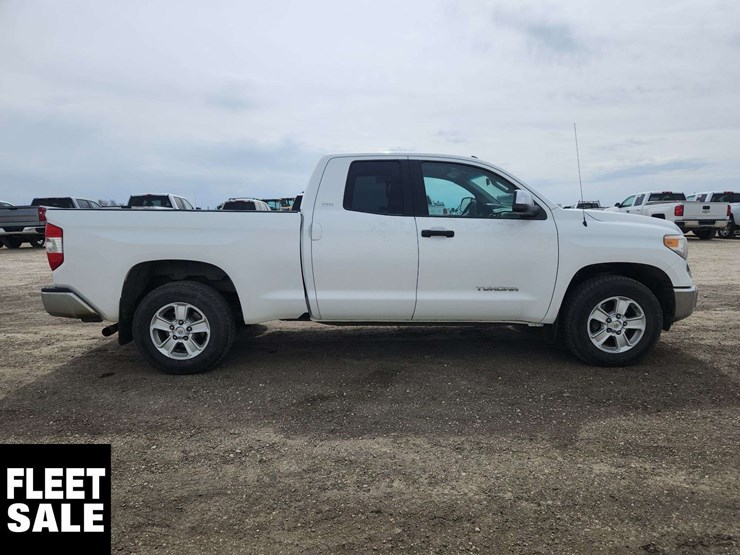 2014-toyota-tundra-image-7