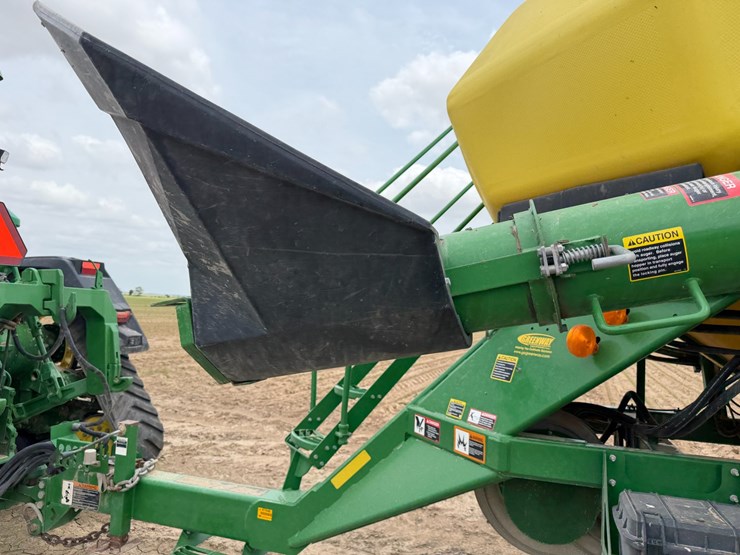 john-deere-1890-image-110