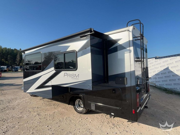 2021-mercedes-benz-sprinter-3500-xd-image-4