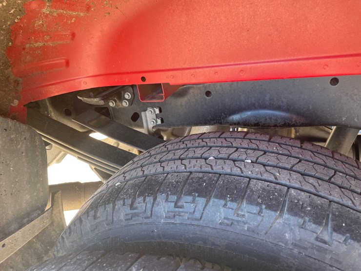 2020-ford-f350-xl-image-25