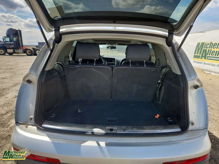 2007-audi-q7-image-17
